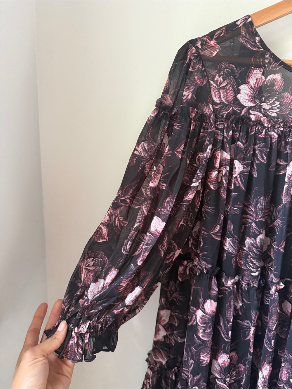 Ted Baker Black Midi Dress with Pink Floral Print Boho Casual  Feminine Girlcore - Picture 4 of 8